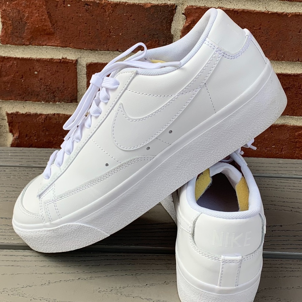 Nike Blazer Low Platform Sneaker - Picture 13 of 13